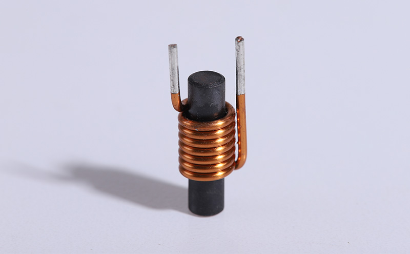 R棒系列插件電感 TR0620-150105Y