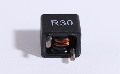 組合式插件大電流電感 APL11T08P-R30M-C-B