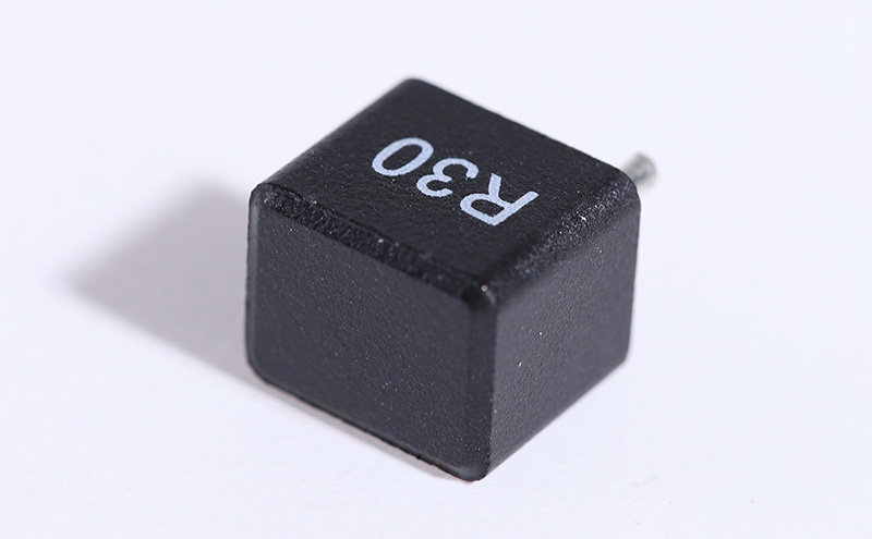 組合式插件大電流電感 APL11T08P-R30M-C-B