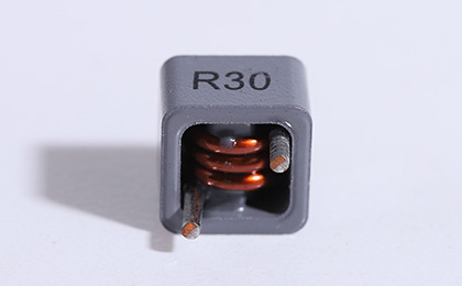 組合式插件大電流電感 APL1108P-R30M