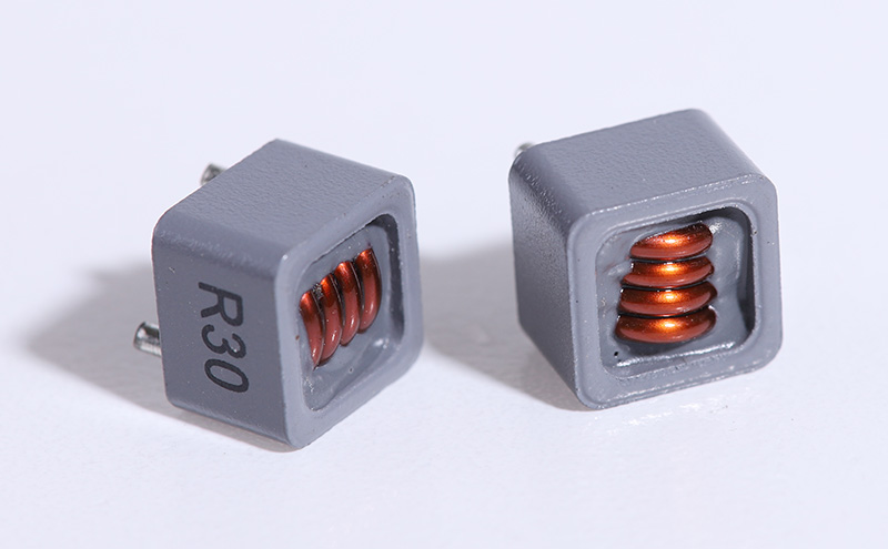 組合式插件大電流電感 APL1108P-R30M