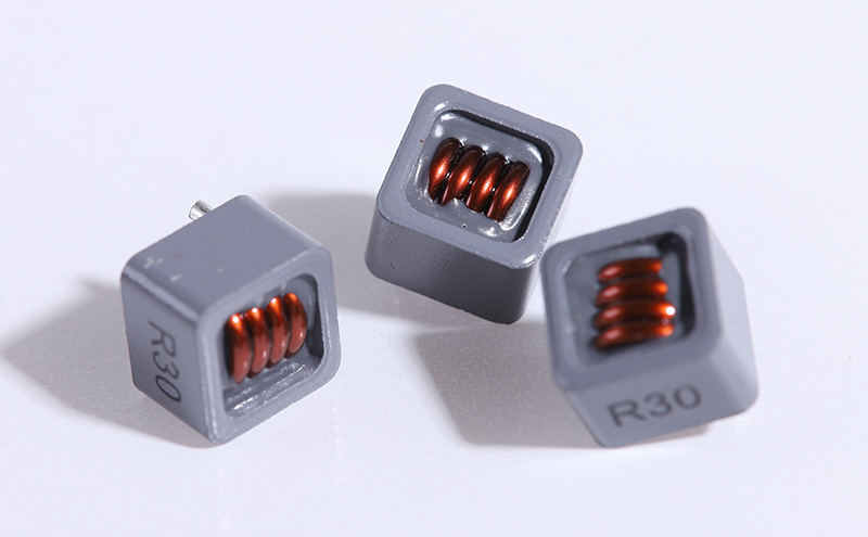 組合式插件大電流電感 APL1108P-R30M