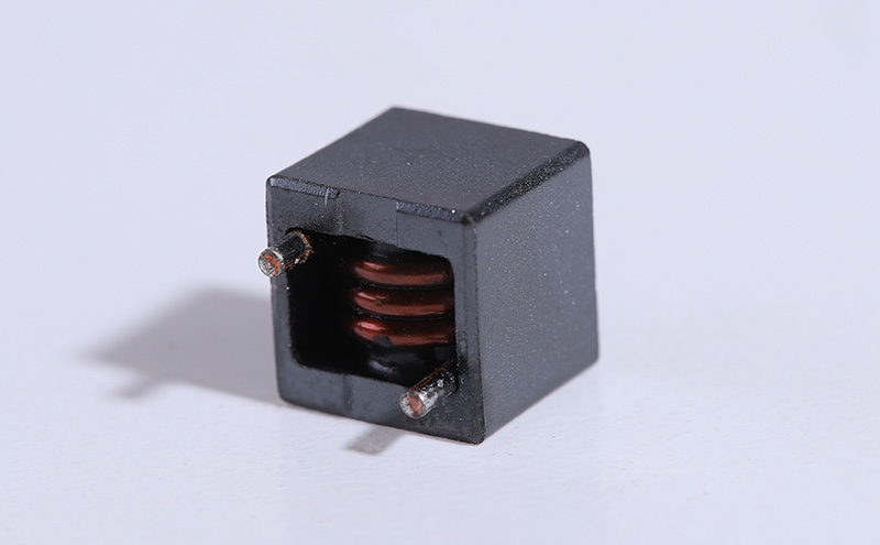 組合式插件大電流電感ACL1009MN-R80M-L2.6