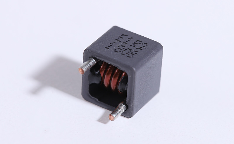 組合式插件大電流電感APL1009P-1R2M-C-B