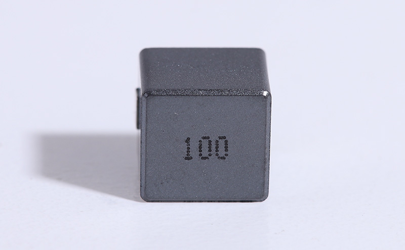 組合式插件大電流電感APLS1009-100M