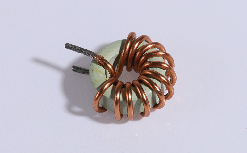 環(huán)型插件電感   TD4452-060139Y